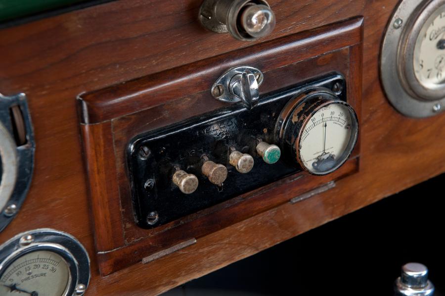  Oldsmobile Light Eight Model 45 Touring 1917 года  (фото 8 из 12)